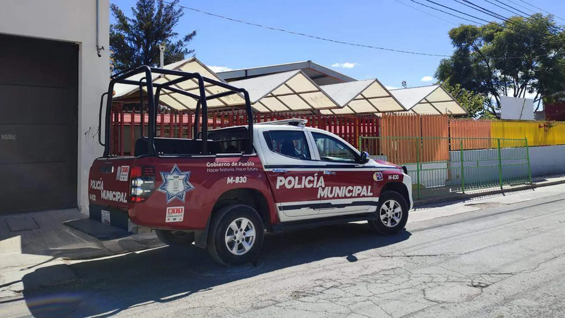 Sujetos desconocidos lograron ingresar a un preescolar ubicado sobre la calle Álvaro Obregón